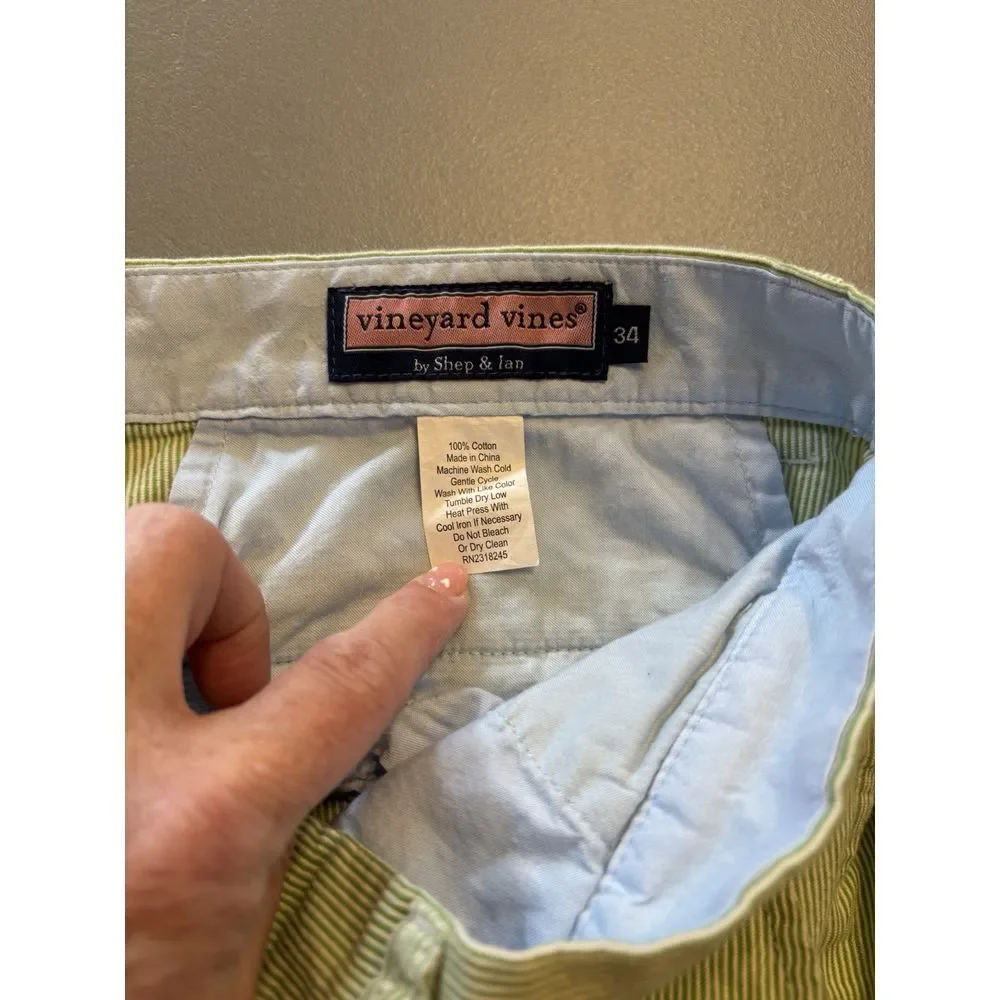Vineyard Vines Shep & Ian Shorts Men's Sz 34‎ Green Stripes
